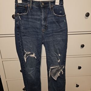 Abercrombie & Fitch Ultra High Rise Ankle Straight Jeans - Blue